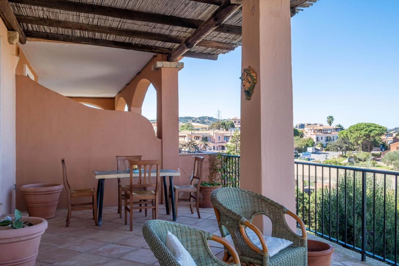 Appartamento Vista Mare 3 Min Porto Cervo Лішія-ді-Вакка Екстер'єр фото